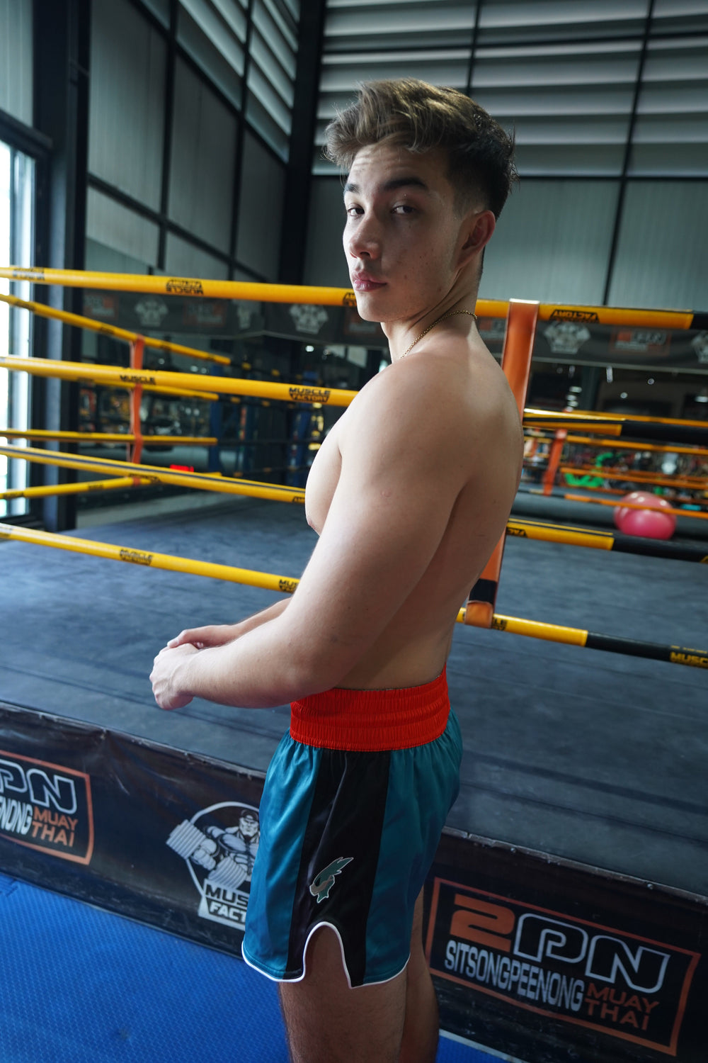 'Number 1 Hero' Muay Thai Shorts - Fudoshin